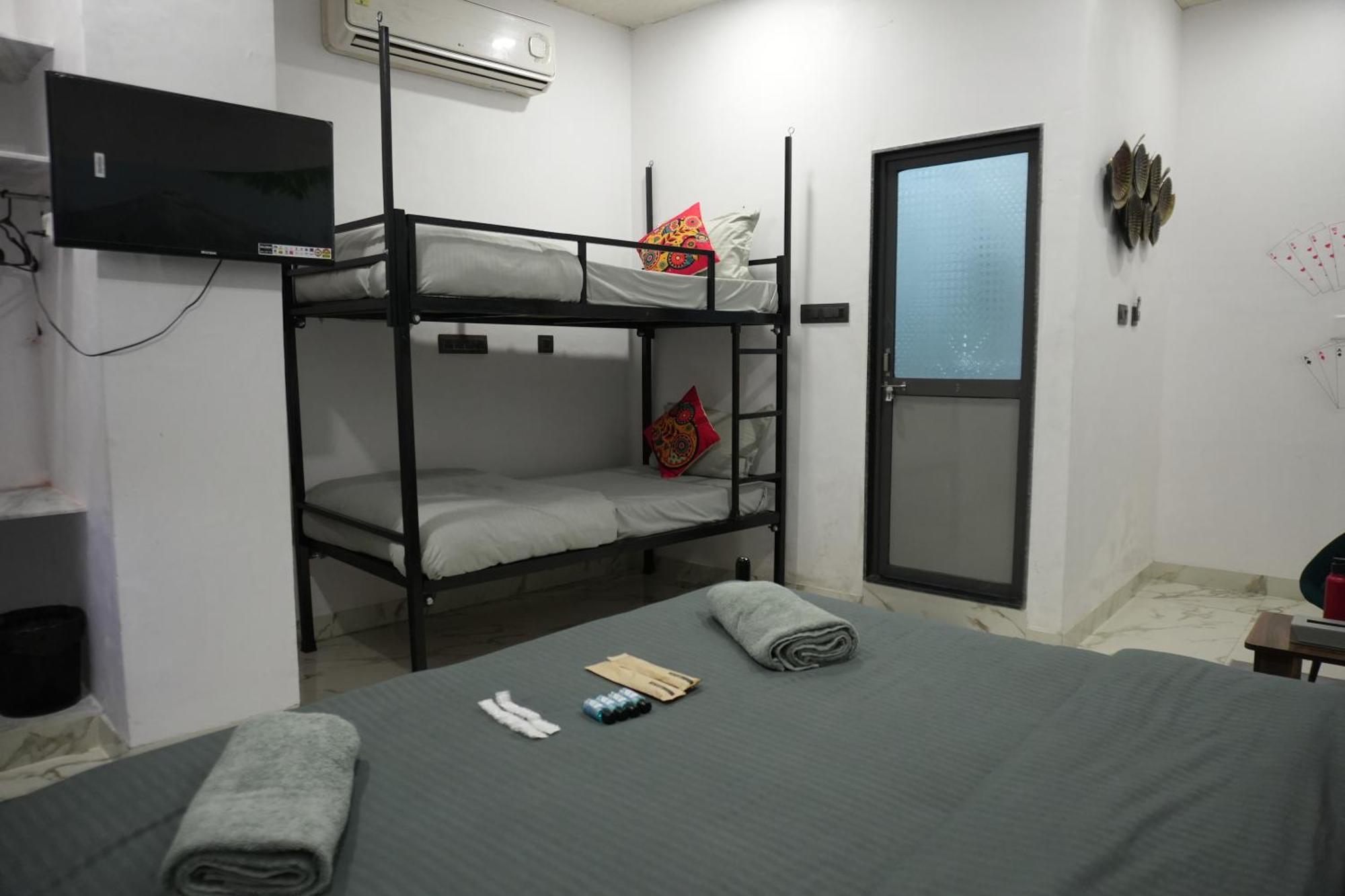 Funky Backpackers Hotell Udaipur Exteriör bild